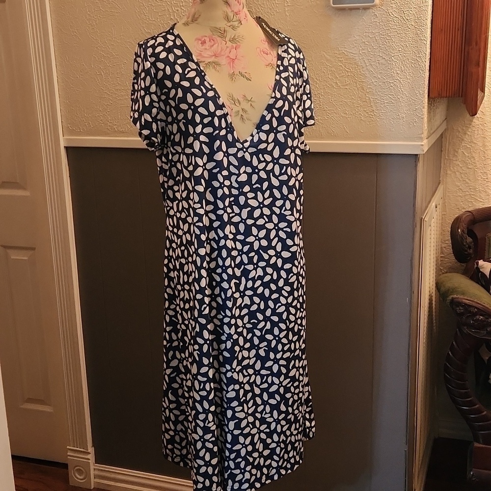 Noracora Dress Size XL